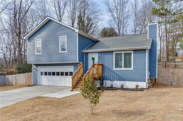 632 Hidden Springs Court, Sugar Hill, GA 30518