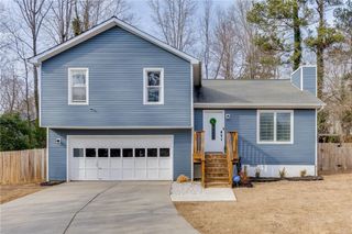 632 Hidden Springs Court, Sugar Hill, GA 30518