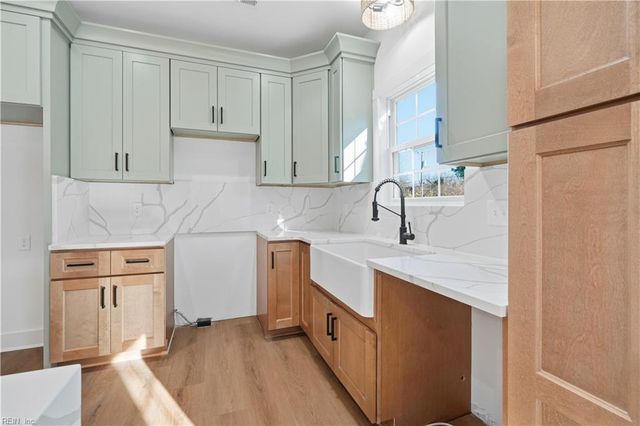 2608 Oak AVE, Newport News, VA 23607