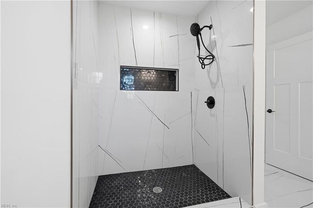 2608 Oak AVE, Newport News, VA 23607