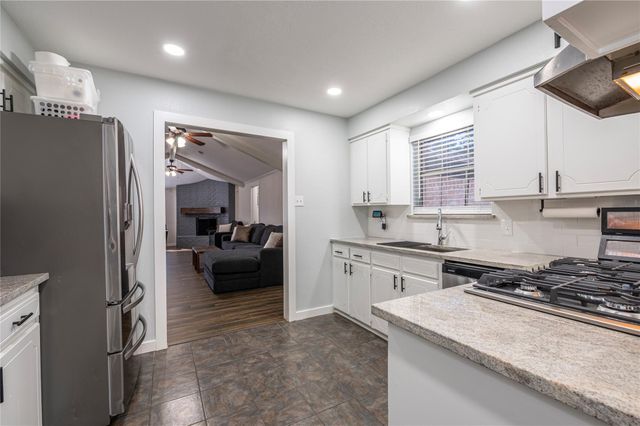 3501 Knob Hill Street, Deer Park, TX 77536