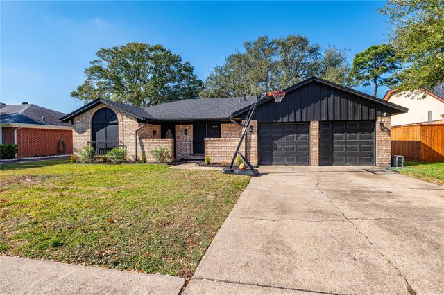 3501 Knob Hill Street, Deer Park, TX 77536