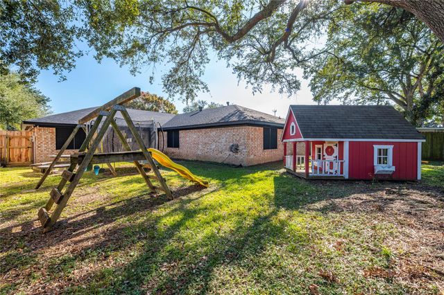 3501 Knob Hill Street, Deer Park, TX 77536