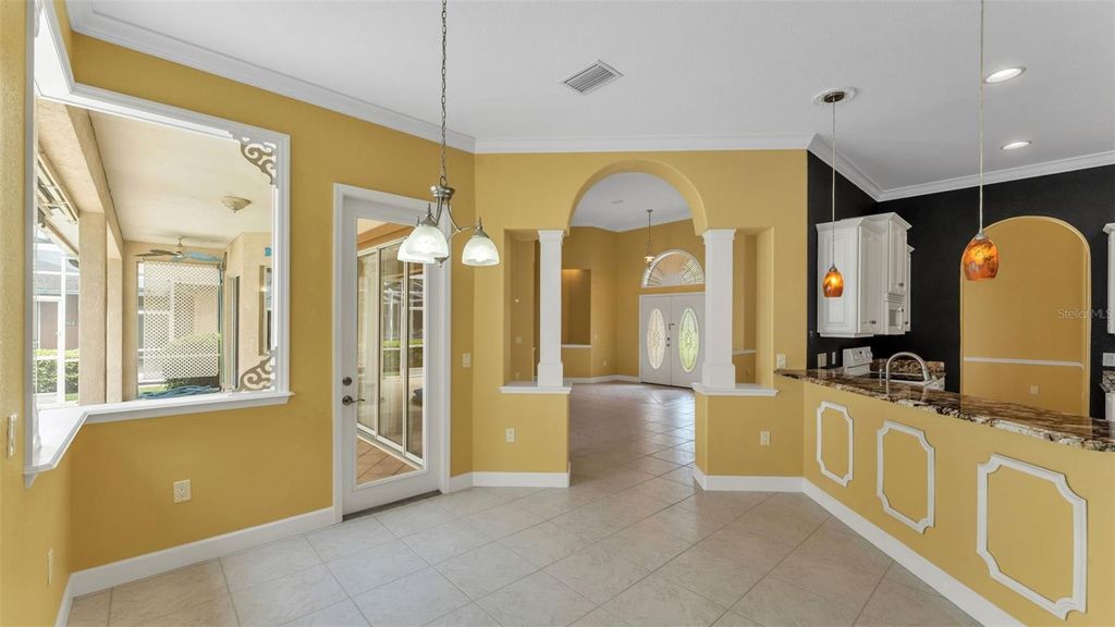 Image 18 of property listing at 226 RUBY LAKE LANE, Winter Haven, FL 33884