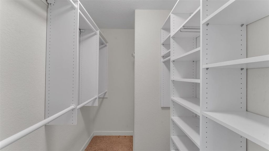 Image 30 of property listing at 226 RUBY LAKE LANE, Winter Haven, FL 33884