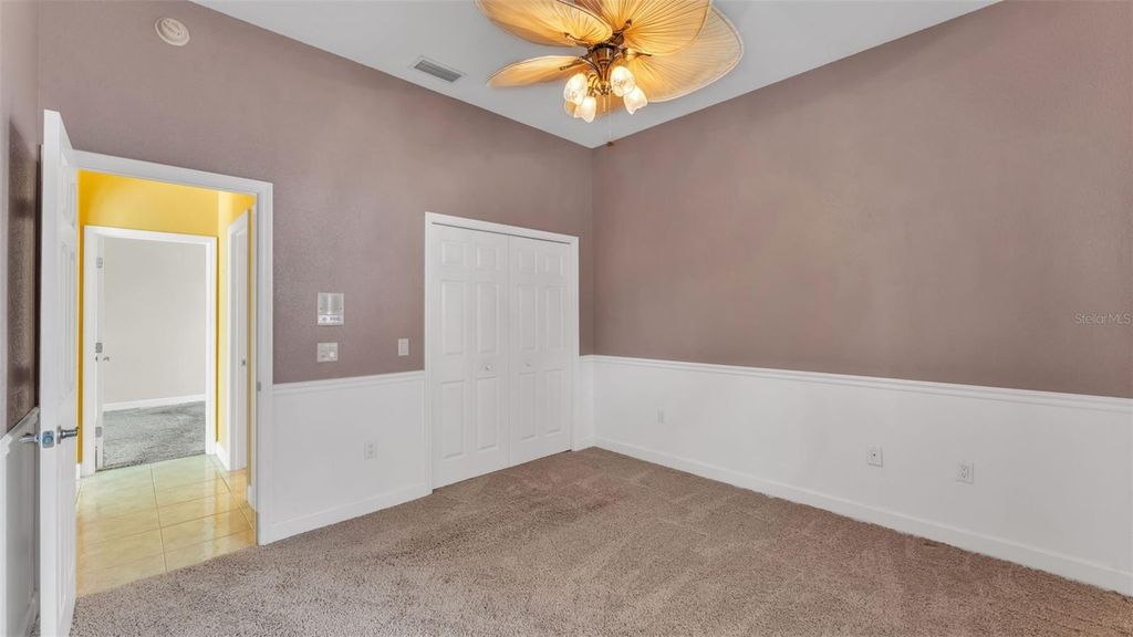 Image 37 of property listing at 226 RUBY LAKE LANE, Winter Haven, FL 33884