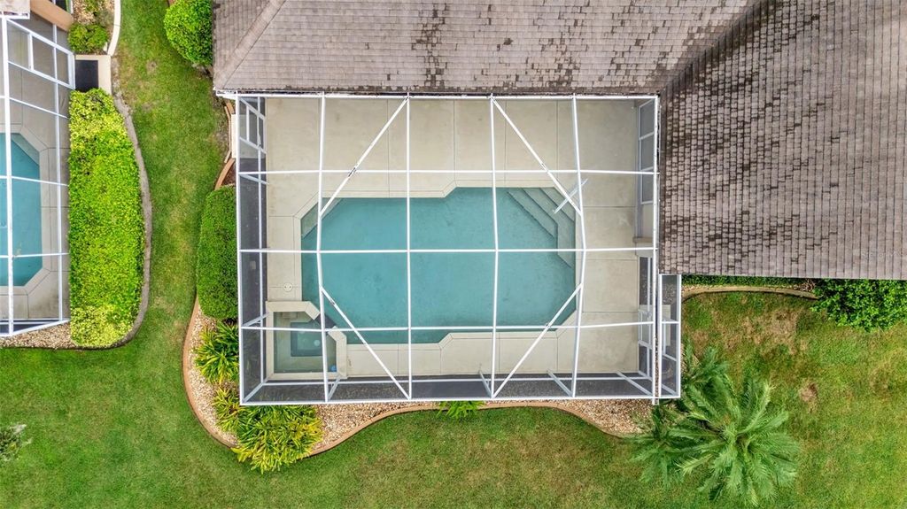 Image 46 of property listing at 226 RUBY LAKE LANE, Winter Haven, FL 33884