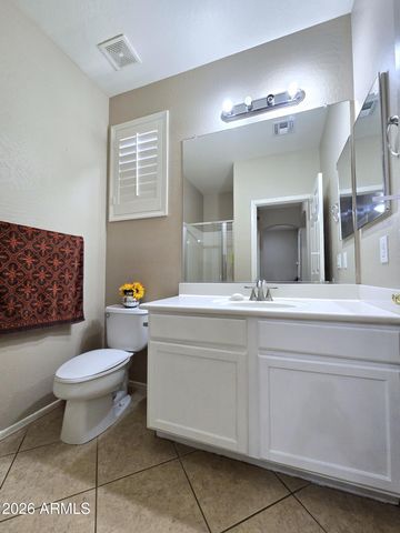 8590 W CINNABAR Avenue, Peoria, AZ 85345