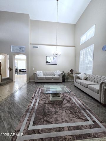 8590 W CINNABAR Avenue, Peoria, AZ 85345