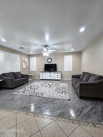 8590 W CINNABAR Avenue, Peoria, AZ 85345
