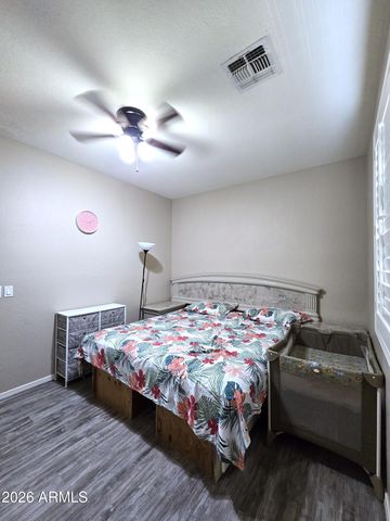 8590 W CINNABAR Avenue, Peoria, AZ 85345