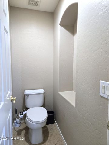 8590 W CINNABAR Avenue, Peoria, AZ 85345