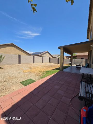8590 W CINNABAR Avenue, Peoria, AZ 85345