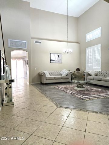 8590 W CINNABAR Avenue, Peoria, AZ 85345