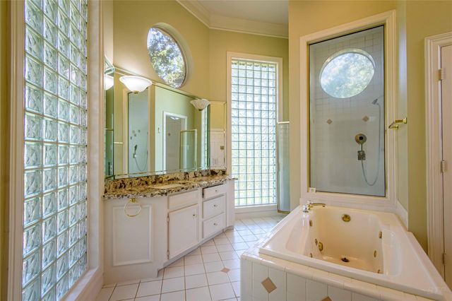 4002 Colony Oaks Drive, Sugar Land, TX 77479