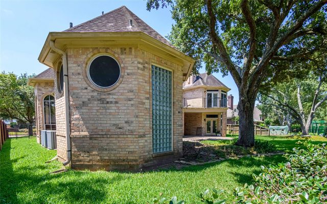 4002 Colony Oaks Drive, Sugar Land, TX 77479