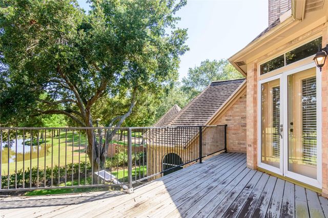 4002 Colony Oaks Drive, Sugar Land, TX 77479