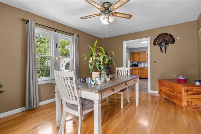 2035 Skyview Dr, Centerville, TN 37033