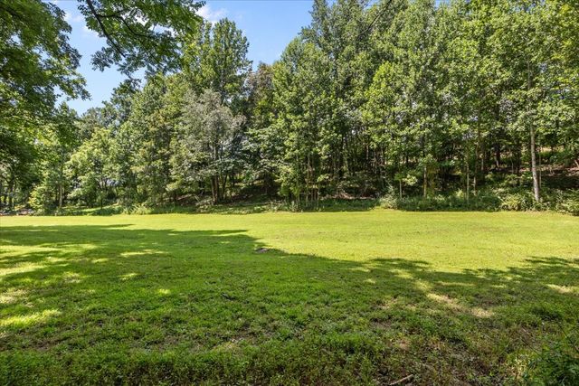 2035 Skyview Dr, Centerville, TN 37033
