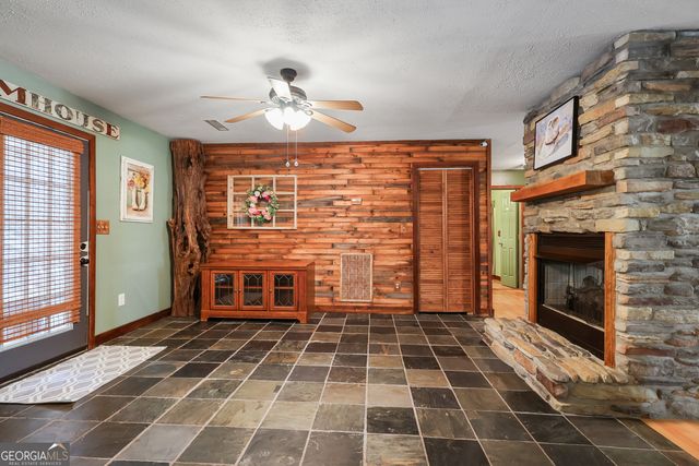 670 Highway 87, Flovilla, GA 30216