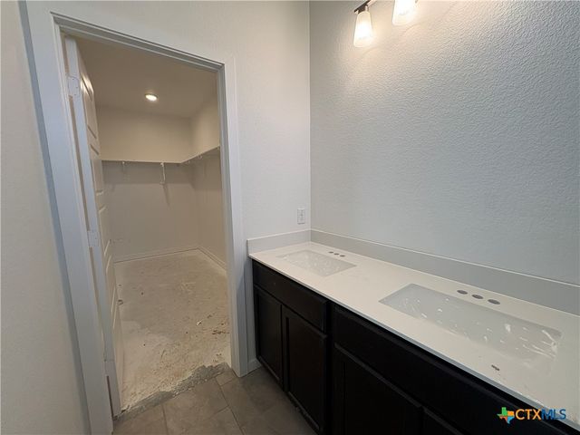 1418 Dowdy Drive, Belton, TX 76513