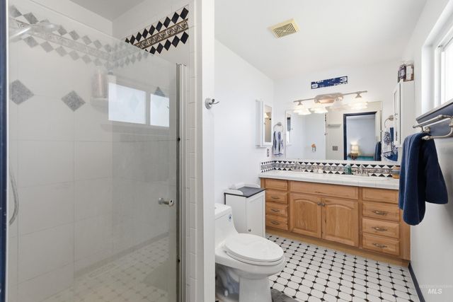 15095 David St, Caldwell, ID 83607