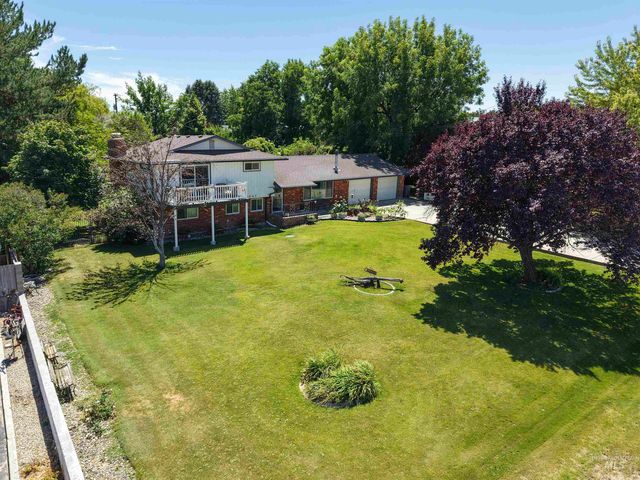 15095 David St, Caldwell, ID 83607