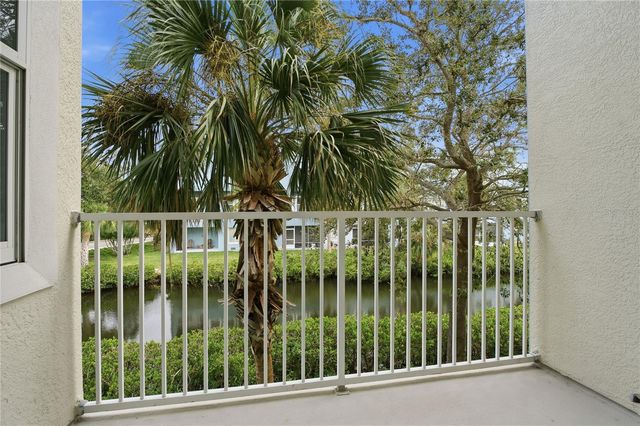 1197 FLYING FISH LANE, Tarpon Springs, FL 34689