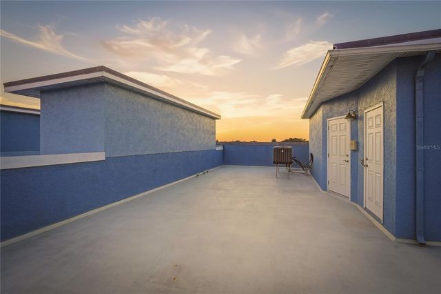 1197 FLYING FISH LANE, Tarpon Springs, FL 34689