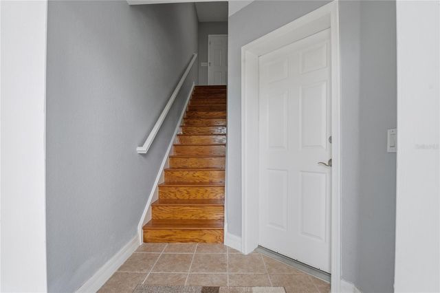 1197 FLYING FISH LANE, Tarpon Springs, FL 34689