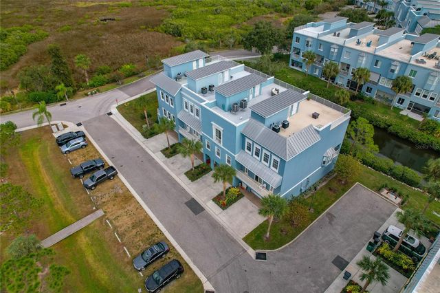 1197 FLYING FISH LANE, Tarpon Springs, FL 34689