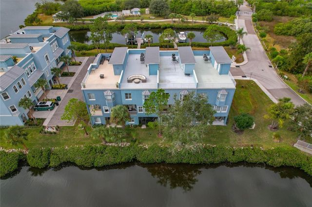 1197 FLYING FISH LANE, Tarpon Springs, FL 34689