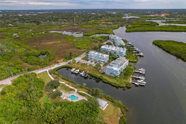 1197 FLYING FISH LANE, Tarpon Springs, FL 34689