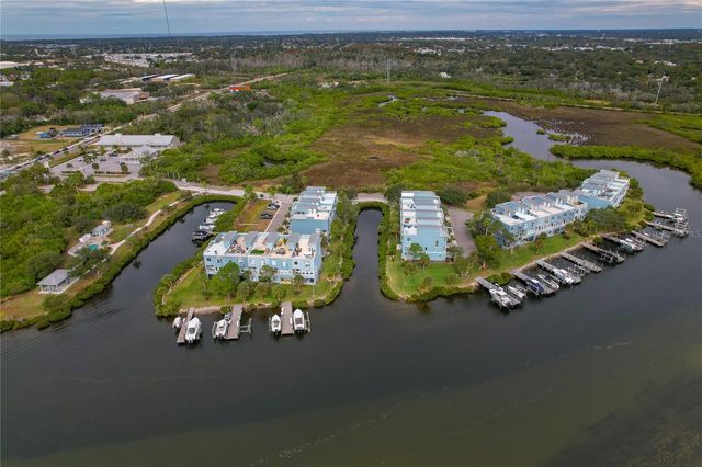 1197 FLYING FISH LANE, Tarpon Springs, FL 34689