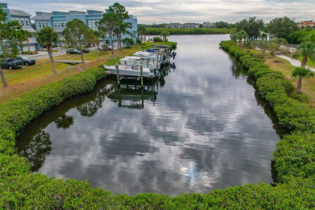 1197 FLYING FISH LANE, Tarpon Springs, FL 34689