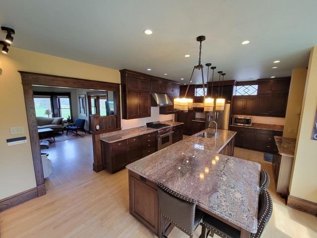 1229 MERRITT AVENUE, Oshkosh, WI 54901