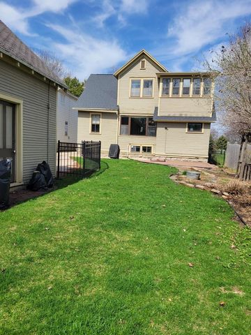 1229 MERRITT AVENUE, Oshkosh, WI 54901