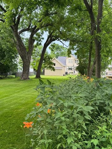 1229 MERRITT AVENUE, Oshkosh, WI 54901