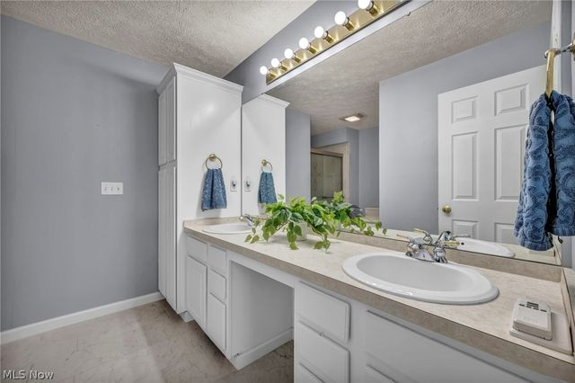 2747 Wyndgate Court, Westlake, OH 44145
