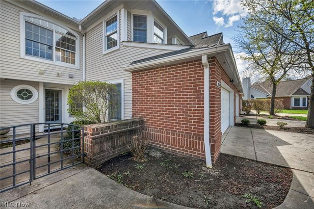 2747 Wyndgate Court, Westlake, OH 44145