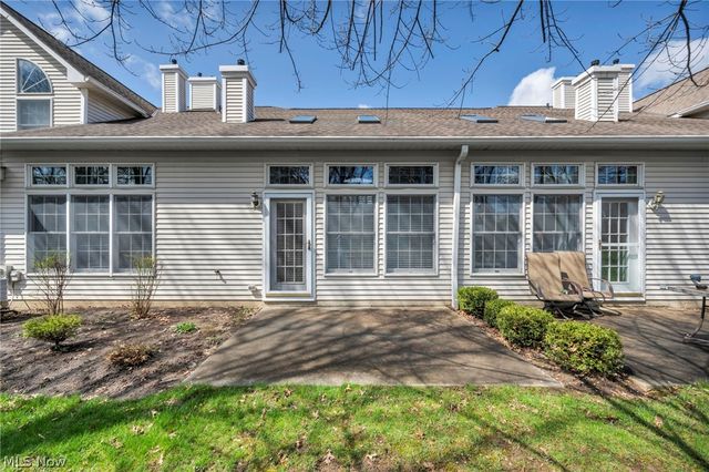 2747 Wyndgate Court, Westlake, OH 44145