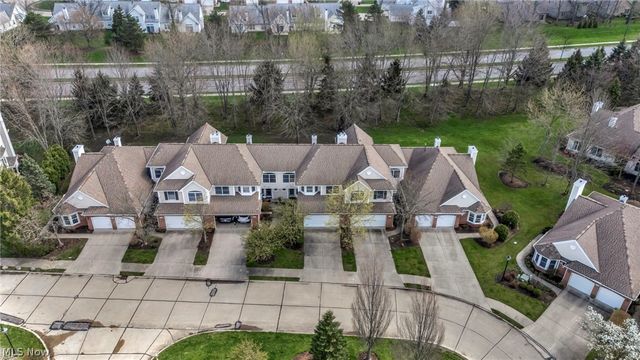 2747 Wyndgate Court, Westlake, OH 44145