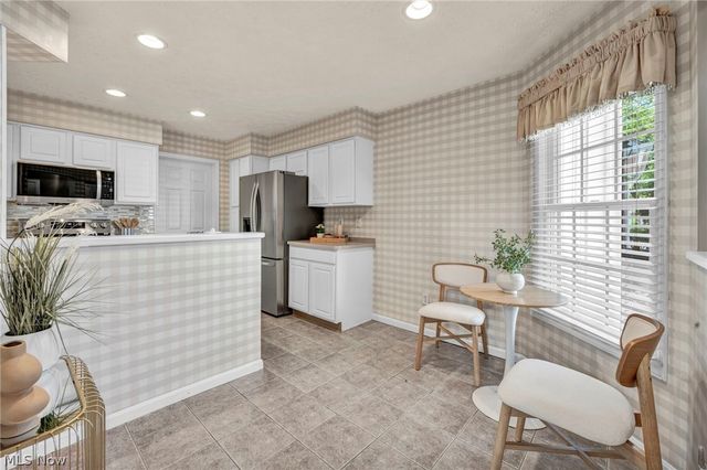 2747 Wyndgate Court, Westlake, OH 44145