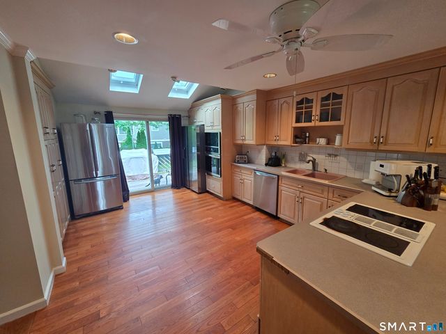 156 Fieldcrest Road, Fairfield, CT 06825