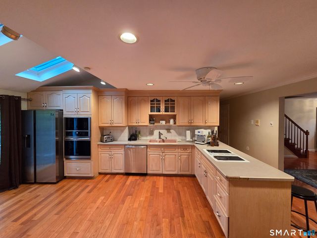 156 Fieldcrest Road, Fairfield, CT 06825