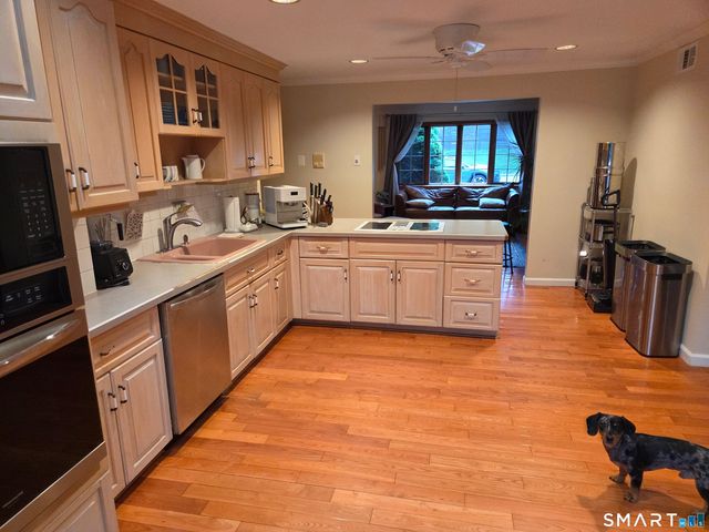 156 Fieldcrest Road, Fairfield, CT 06825