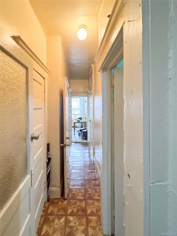 148 E 32nd Street, Brooklyn, NY 11226