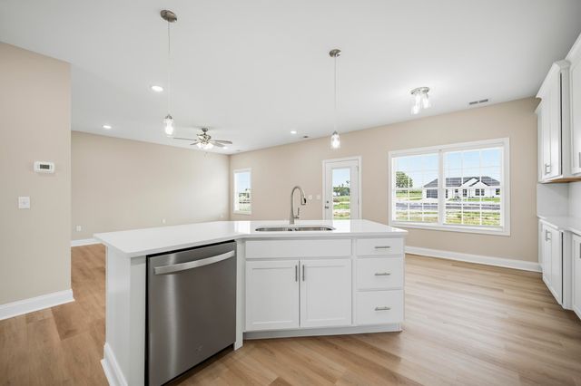 225 Navajo Drive, Richmond, KY 40475