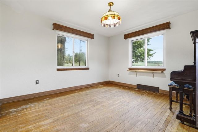 220 S Franklin St, Prospect Boro, PA 16052