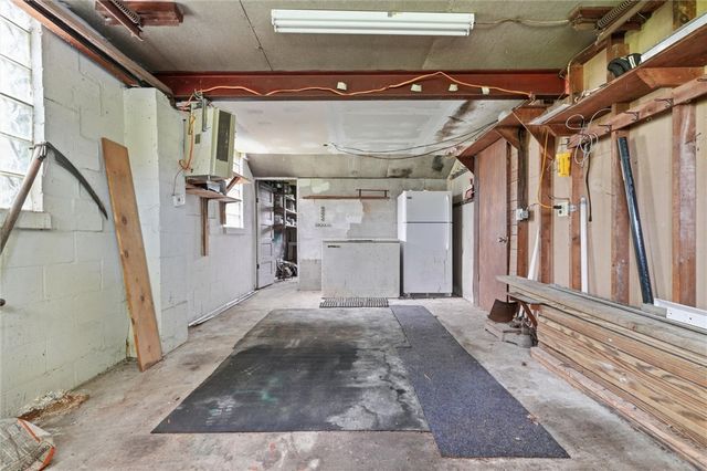 220 S Franklin St, Prospect Boro, PA 16052